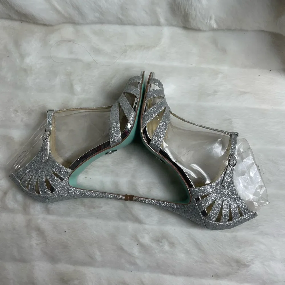 Betsey Johnson Blue silver glitter T strap sandals open toe ankle strap …